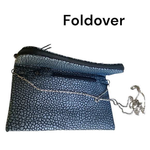 URBAN EXPRESSIONS Textured Snake-print Fold-over Crossbody Baguette Shoulder Bag - Picture 5 of 15